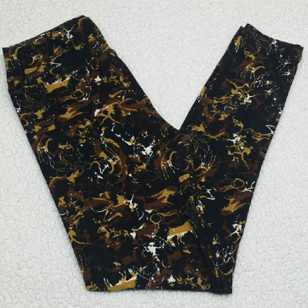 LULaRoe Multicolor leaf print leggings one…